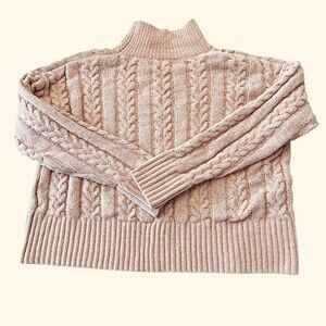 Womens’ Pink Rose Cropped Peach Sweater Size L